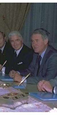 William H. Sullivan, American diplomat, dies at age 90